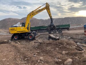 Şantiye Sahalarında Atık Toplama İşi